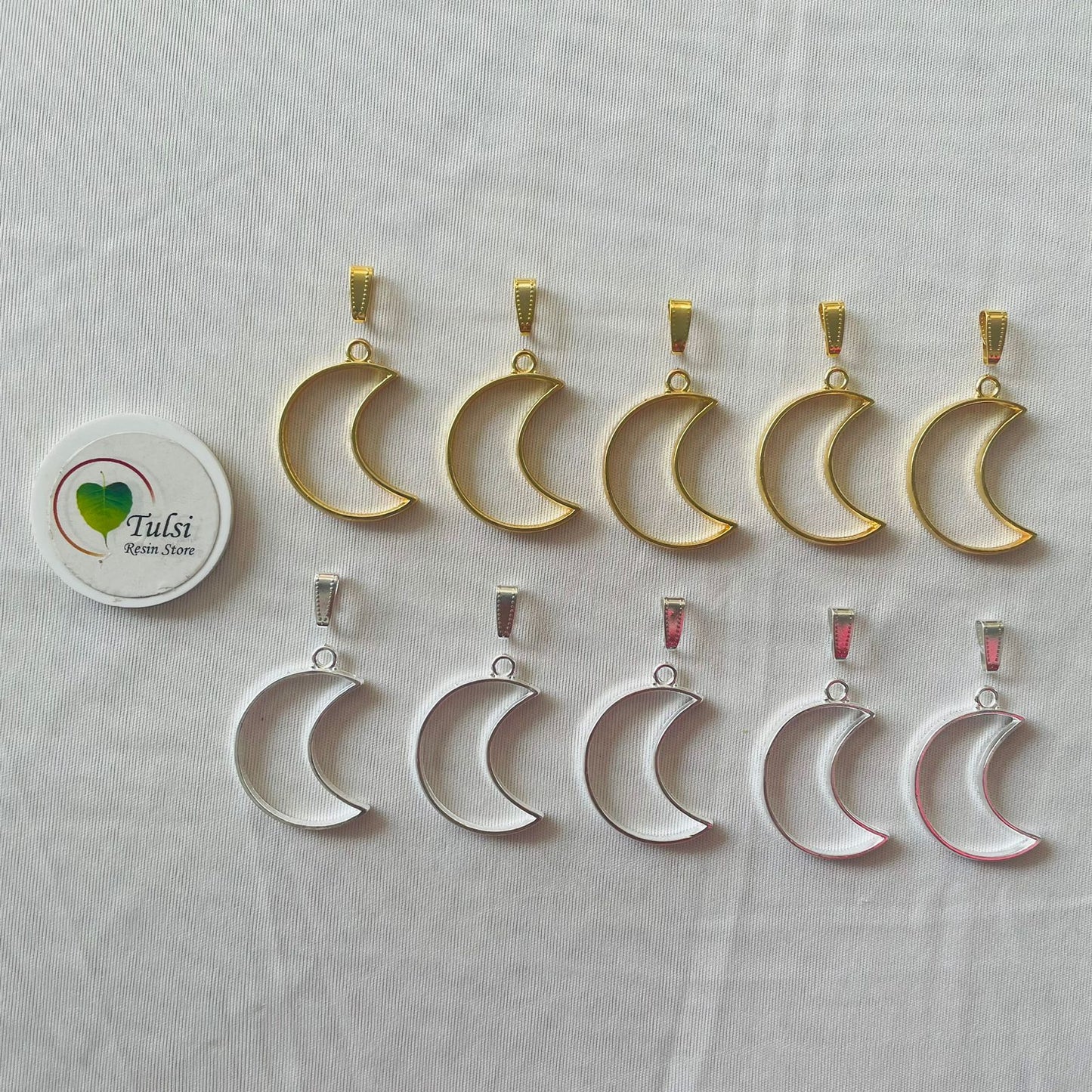 Moon Bazels With Clasp (5 Pc)